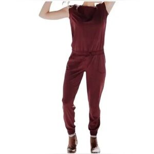Albion Jetsetter Jogger Jumpsuit Drawstring Waist Cap Sleeve Maroon Size M